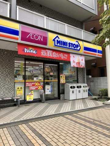 コンビニ　ミニストップ武蔵境２丁目店（コンビニ）まで524m