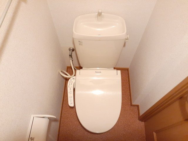 トイレ　シンプルで使いやすいトイレです