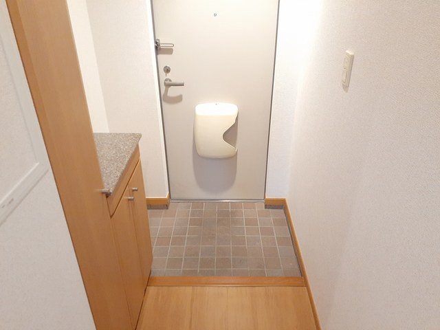 玄関　落ち着いた玄関です
