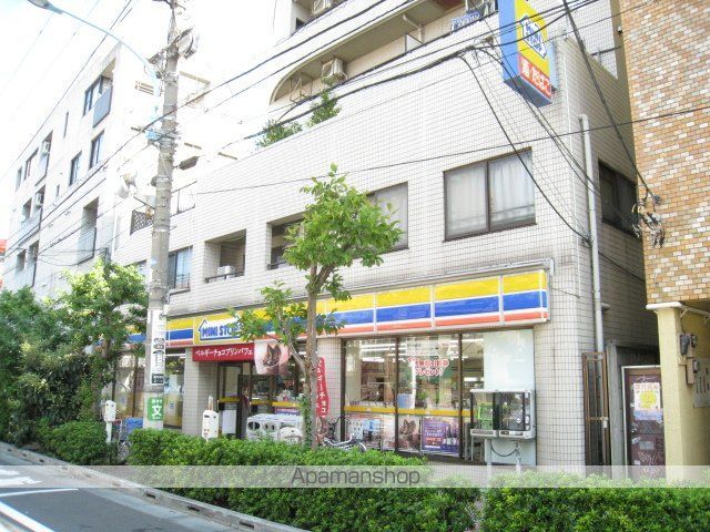 コンビニ　ミニストップ（コンビニ）まで104m