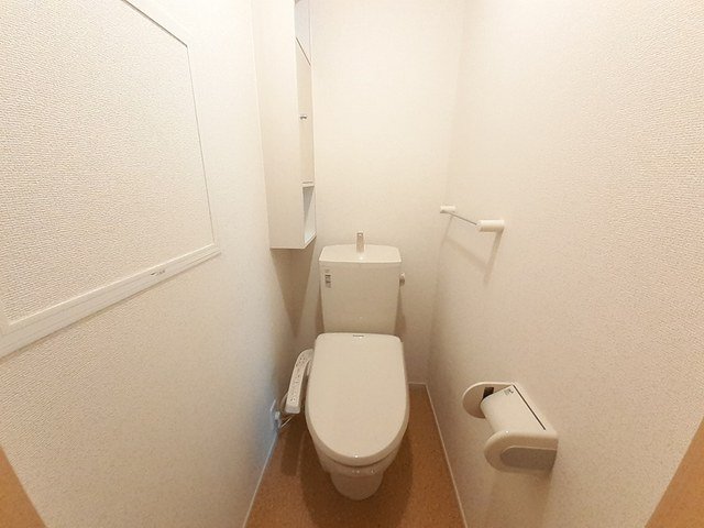 トイレ　ゆったりとした空間のトイレです