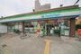 コンビニ　ファミリーマート 鴫野橋店（コンビニ）まで31m