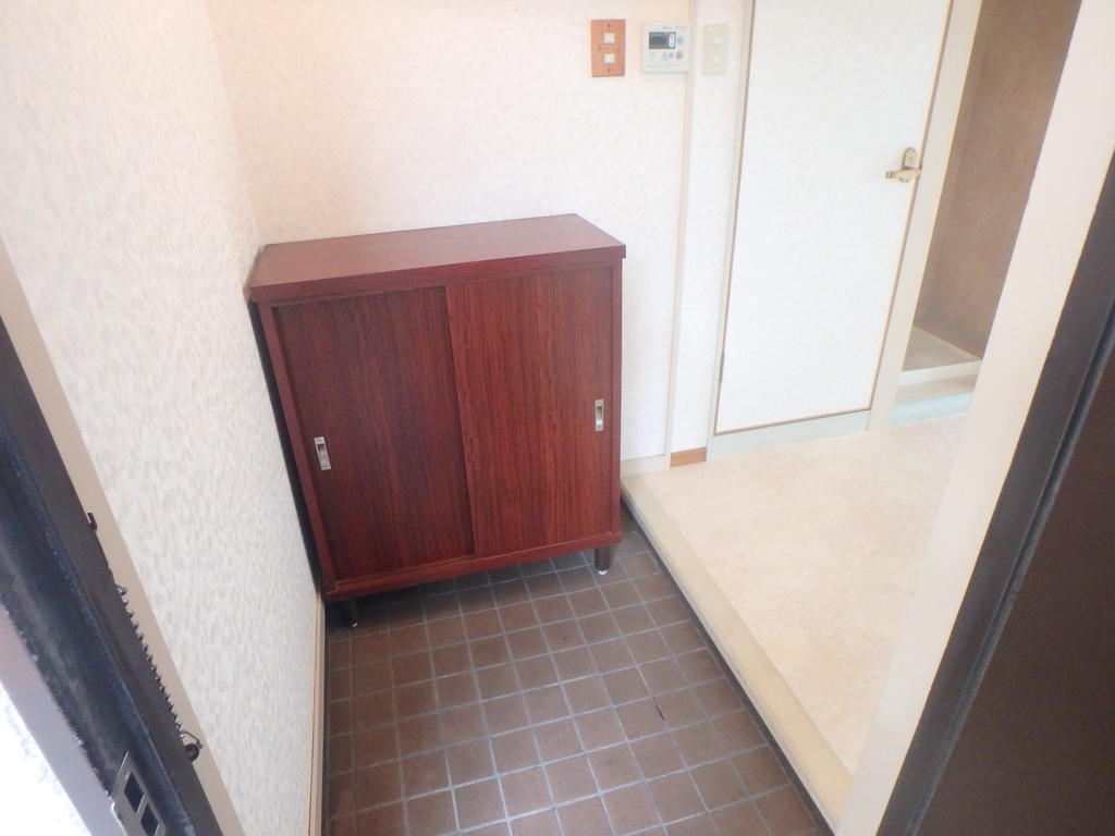 玄関　シューズボックスあり