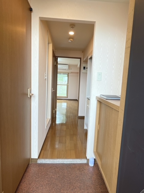 レジデンス元町の玄関写真