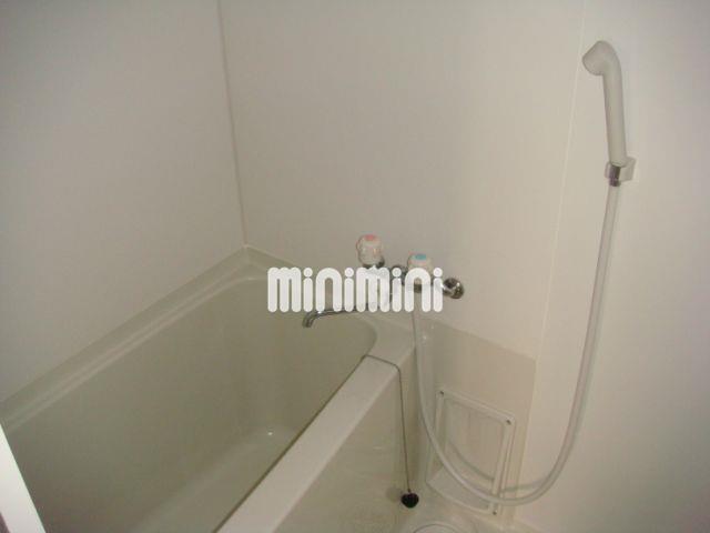 バス・シャワールーム　清潔なお風呂です。