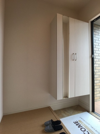 玄関　シューズボックス付き玄関です。