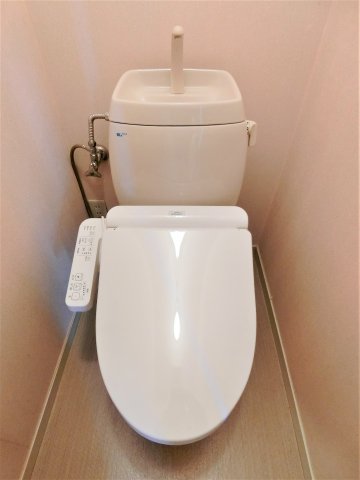 【いすみ市松丸のアパートのトイレ】