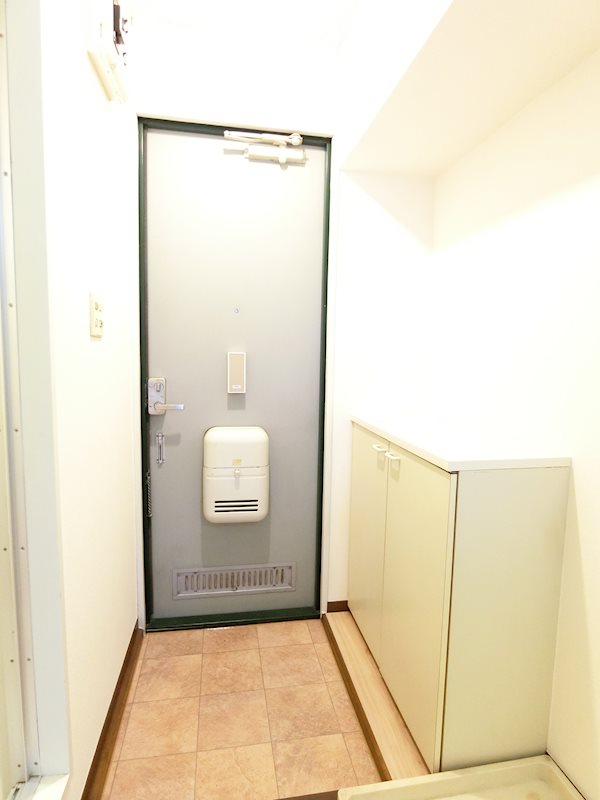 玄関　シューズボックスあり