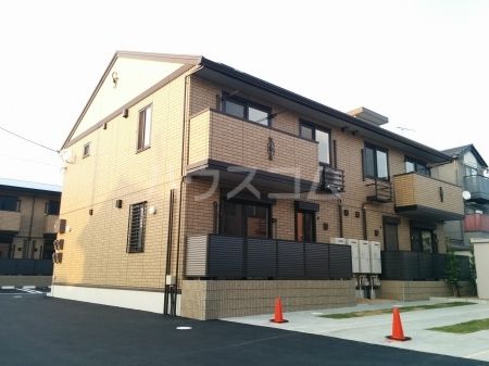 大垣市笠木町のアパートの建物外観