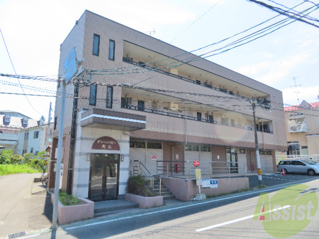 グリーンハピー向山の建物外観