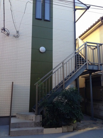 東京都中野区新井３（アパート）の賃貸物件の外観