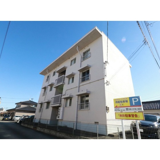 駐車場　駐車場は敷地外となります♪