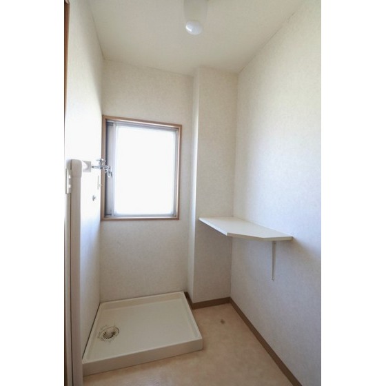 その他　室内洗濯機置き場