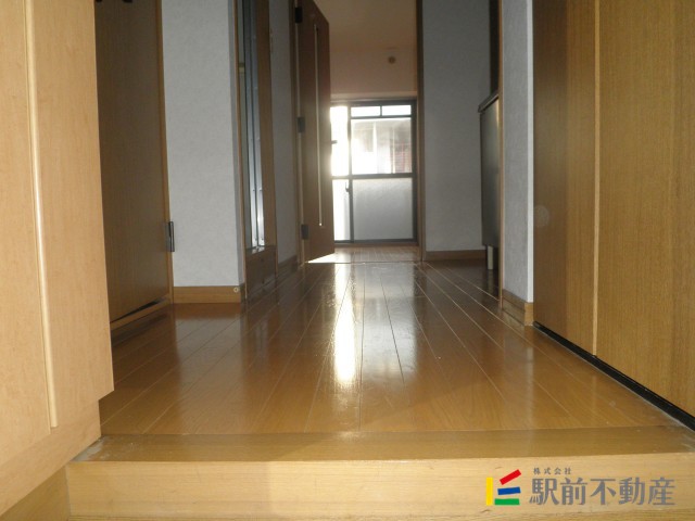 玄関　同タイプ別部屋