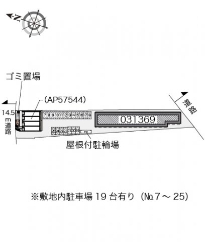 【レオパレス前浜の駐車場】