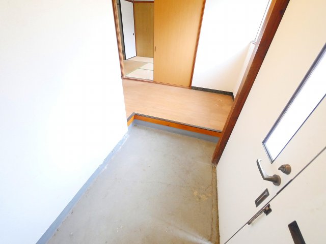 玄関　きれいな玄関です