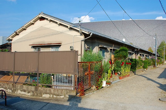 西田幸男貸家の建物外観