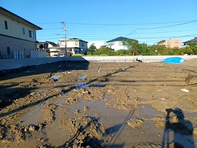 【メルヴェイユー　IIの建物外観】