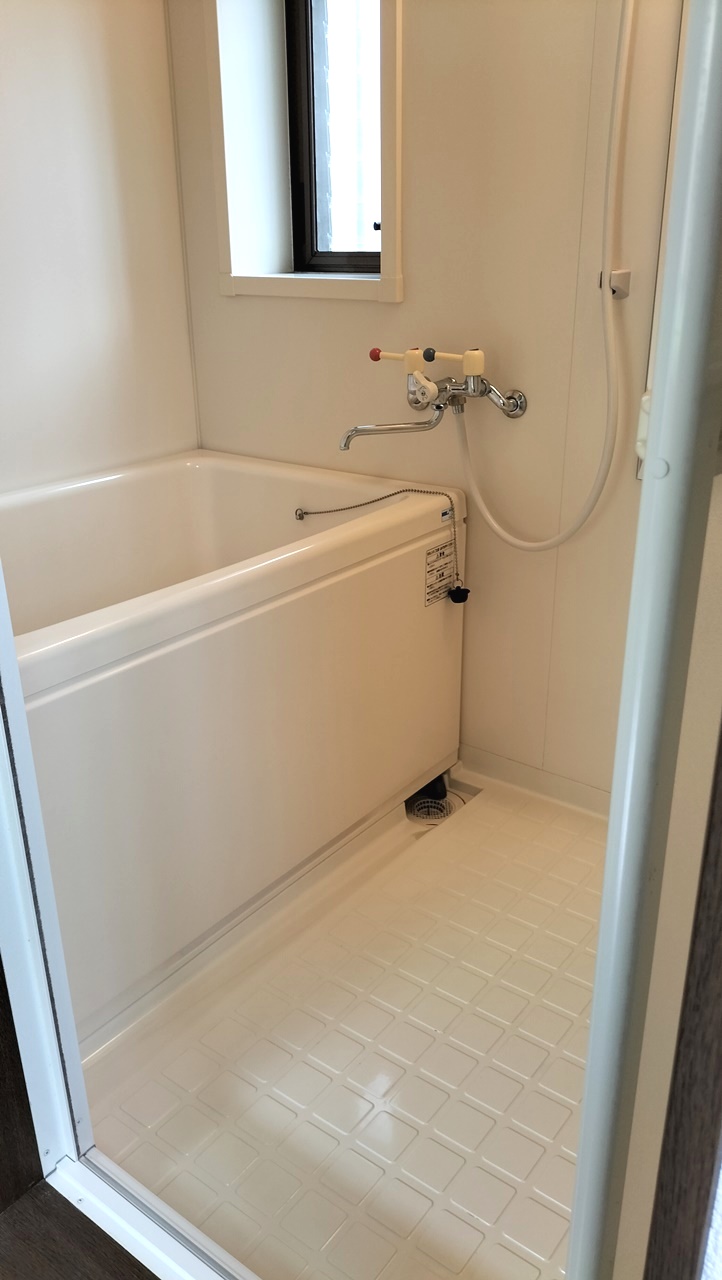 バス・シャワールーム　バストイレ別タイプ♪