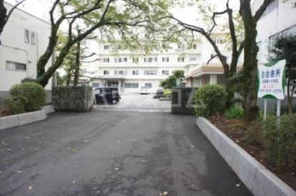 中学校　富士市立吉原第一中学校（中学校）まで564m