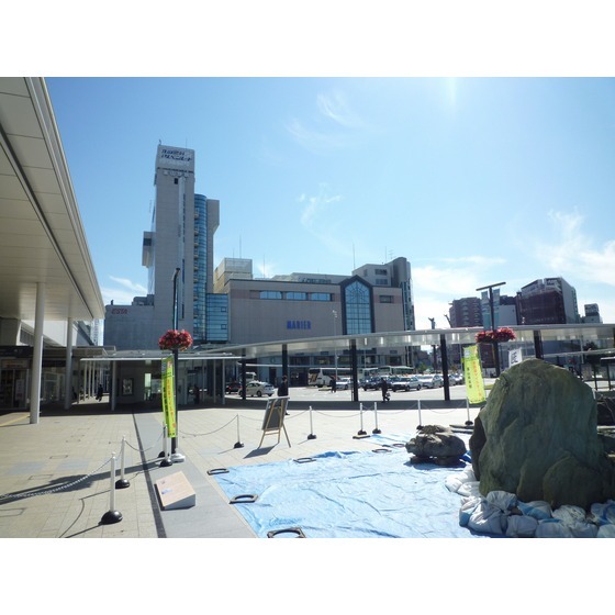 ショッピングセンター　マリエとやま（ショッピングセンター）まで2374m