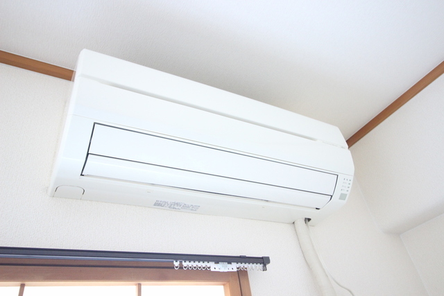 その他設備　和室４．５畳エアコン
