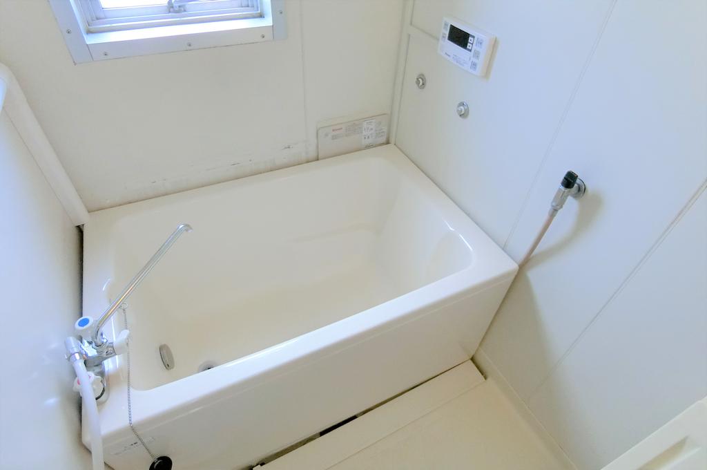 バス・シャワールーム　追い焚き付きバス