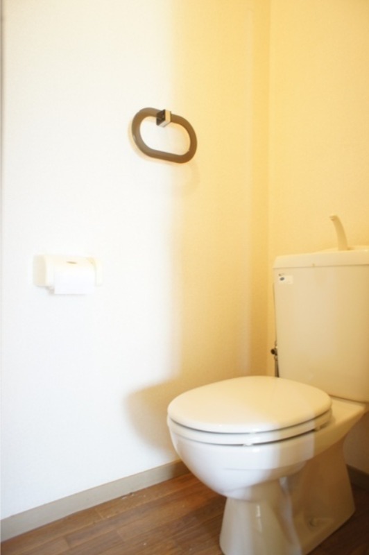 トイレ　図面と現状に相違がある場合には現状を優先