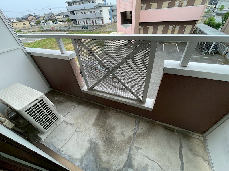 バルコニー　南向きのバルコニーがあります♪