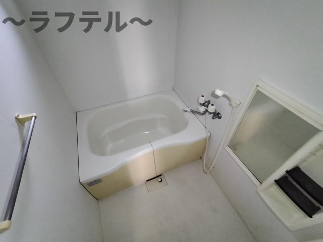 バス・シャワールーム　別部屋イメージ写真