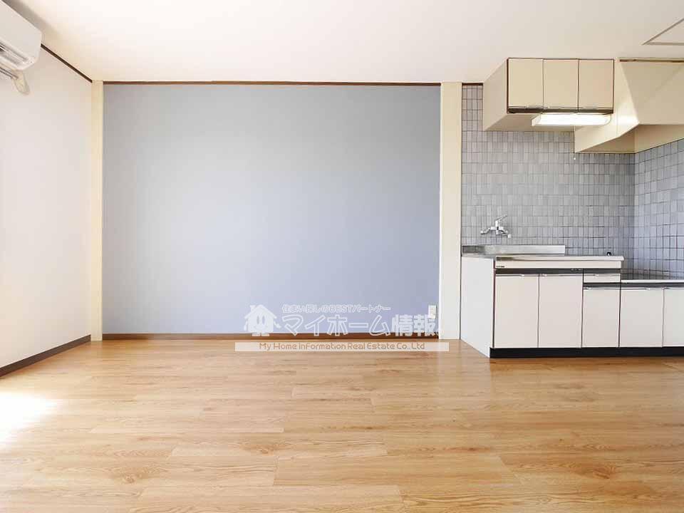 居室・リビング　9帖のゆったりとしたダイニングキッチン