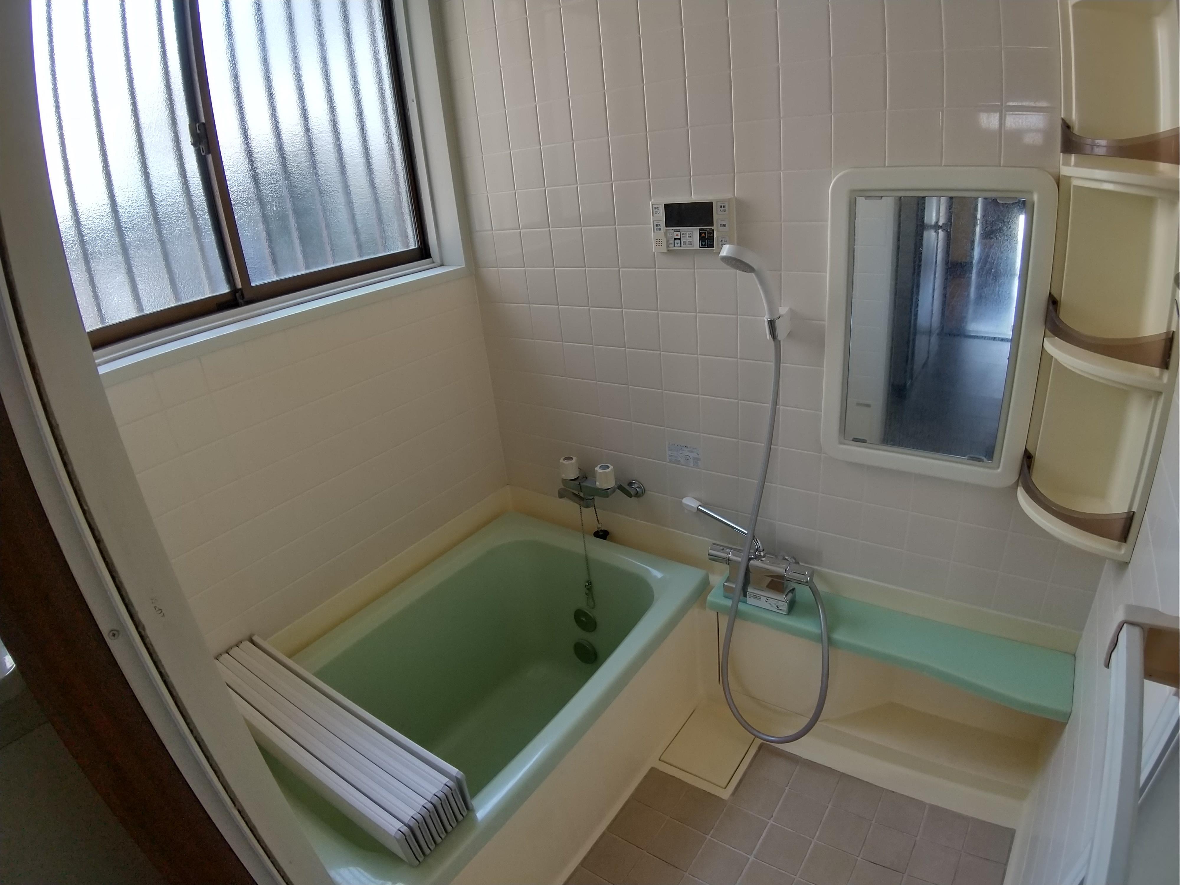 バス・シャワールーム　浴室