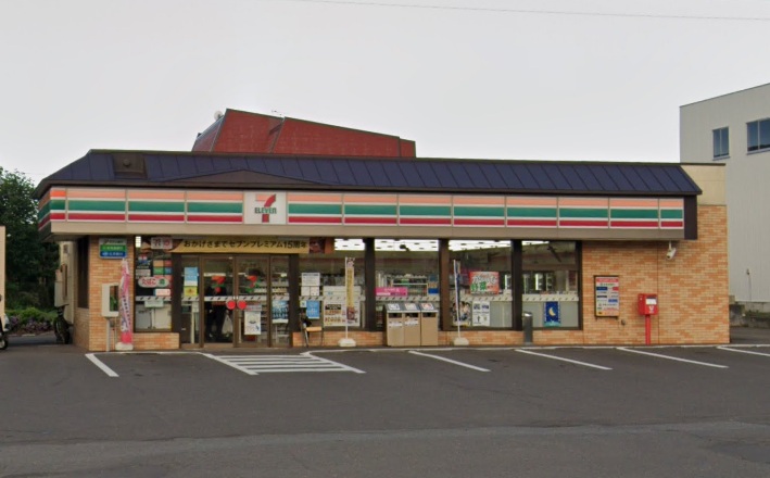 コンビニ　セブンイレブン北恵庭店（コンビニ）まで240m