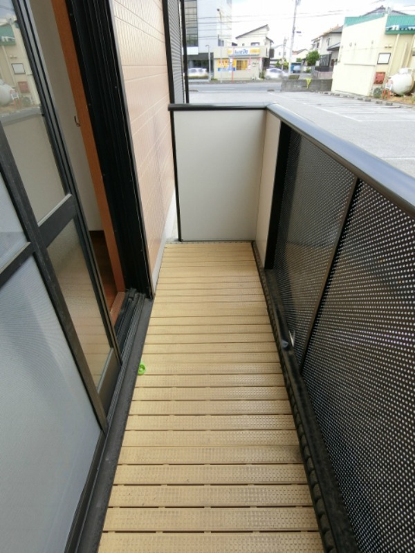 バルコニー　図面と現状に相違がある場合には現状を優先