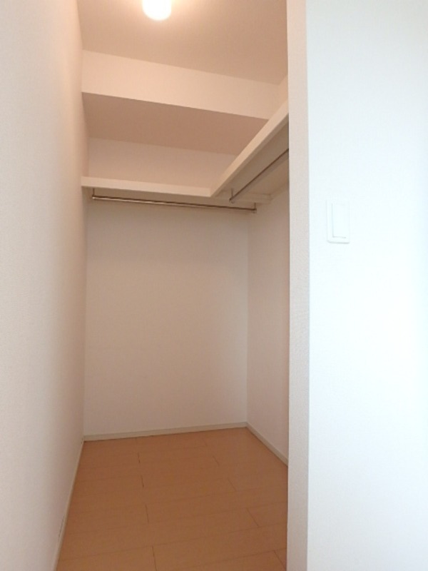 収納　図面と現状に相違がある場合には現状を優先