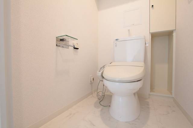 トイレ　綺麗で清潔感溢れるトイレです。