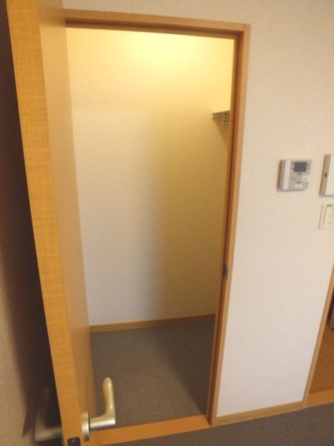 収納　お気軽にお問合せ下さい♪043-290-8070