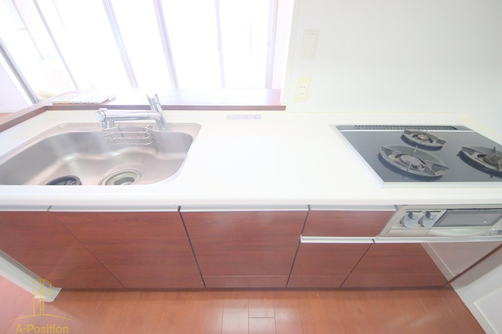 キッチン　フロンティアタワー日本橋