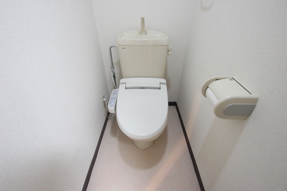 トイレ　※別部屋の写真です