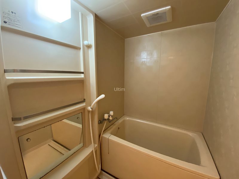 バス・シャワールーム　別部屋のお写真です。ご参考までに！