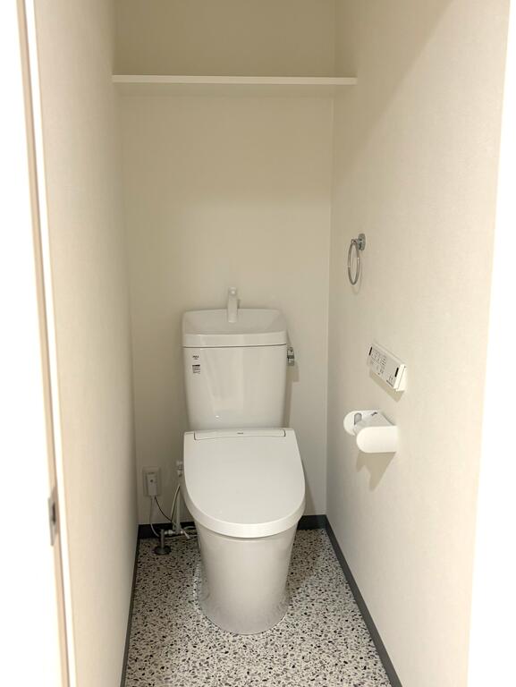 トイレ　※同タイプ別部屋のお写真です。