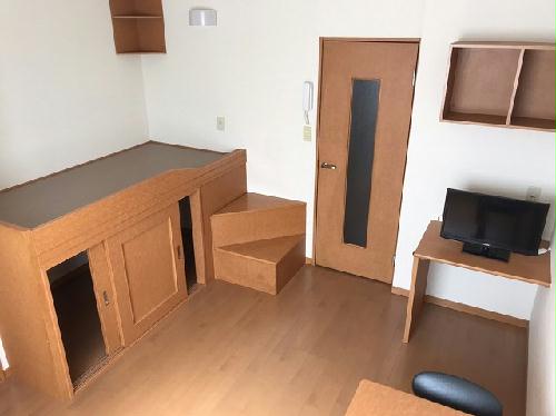 居室・リビング　1F　フローリング　２Ｆ　カーペット