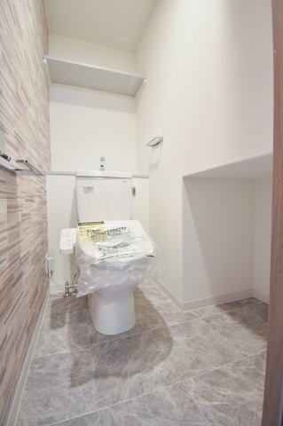 トイレ　清潔感があるトイレです。入るとホッとする、そんな空間。