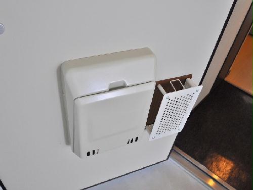 その他　傘立て機能付（玄関の場所を取らず、スマートに置いておけます）
