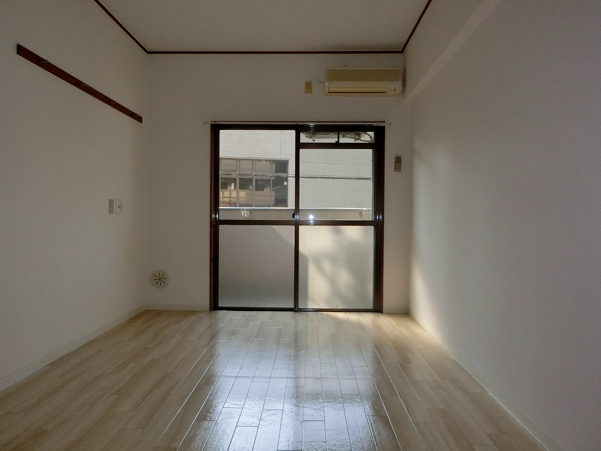 居室・リビング　※写真は別のお部屋です。現況を優先させて頂きます。