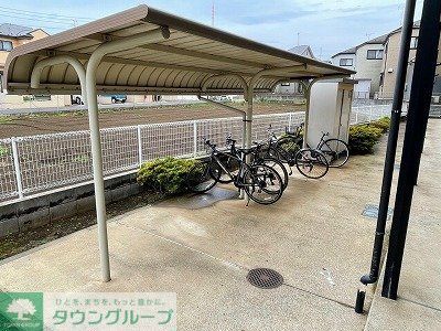 その他共有部分　屋根付駐輪場