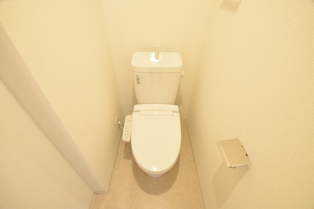 トイレ　シャワー付トイレ