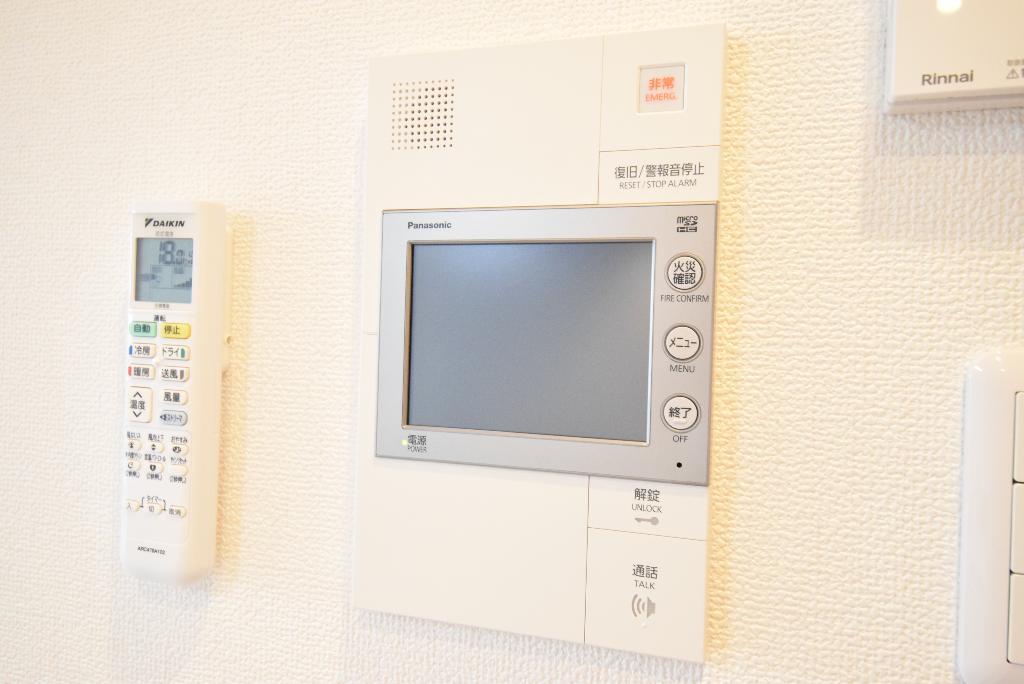 セキュリティ　カメラ付インターホン