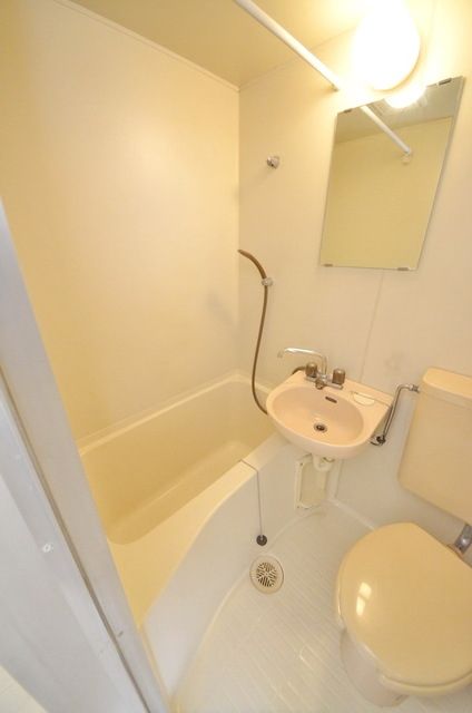 バス・シャワールーム　さっぱり爽快バスタイム♪