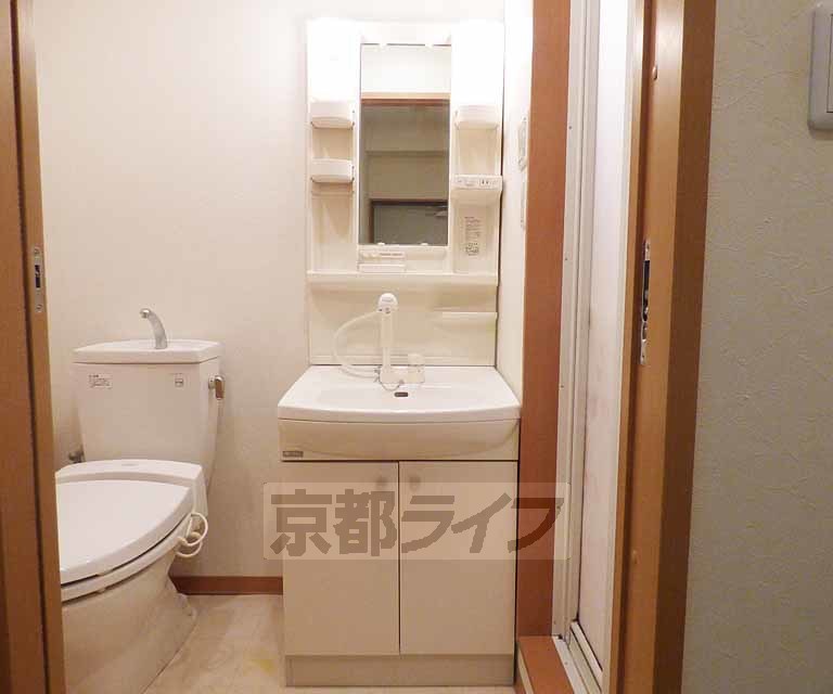 洗面設備　洗面所です。